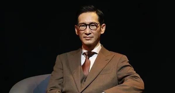 《决战最大内鬼，打造最强出装攻略》（如何在对决中击败内鬼，为胜利添砖加瓦）